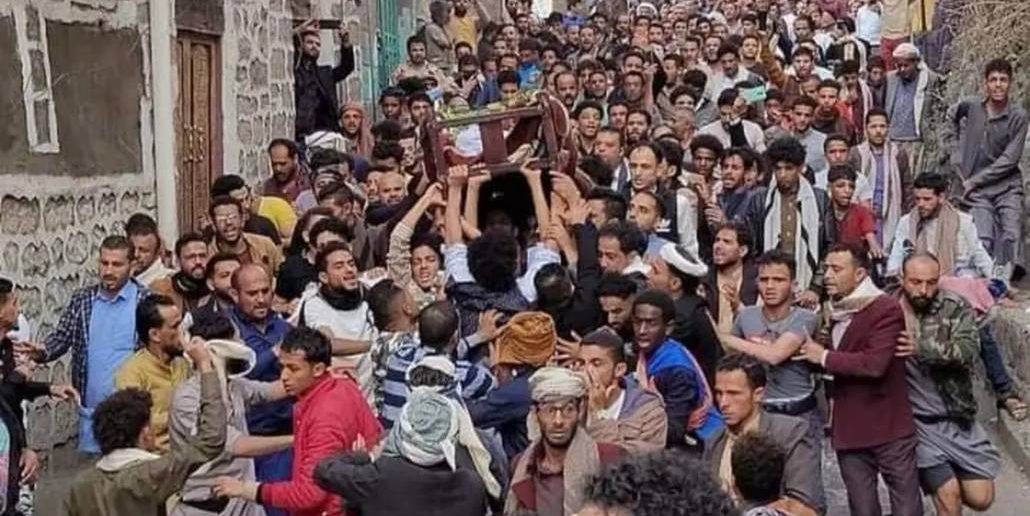 Yemen: slogan anti-Houthi durante funerale attivista